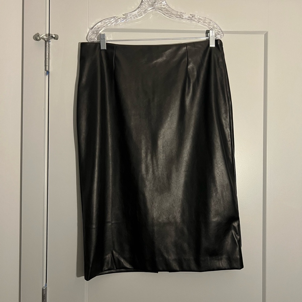 Nine West Black Faux Leather Pencil Skirt